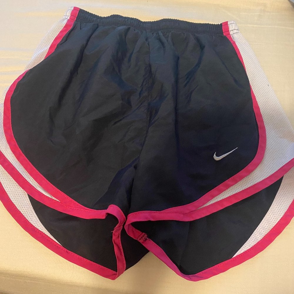 Women's Nike Dri Fit Athletic Shorts XS
